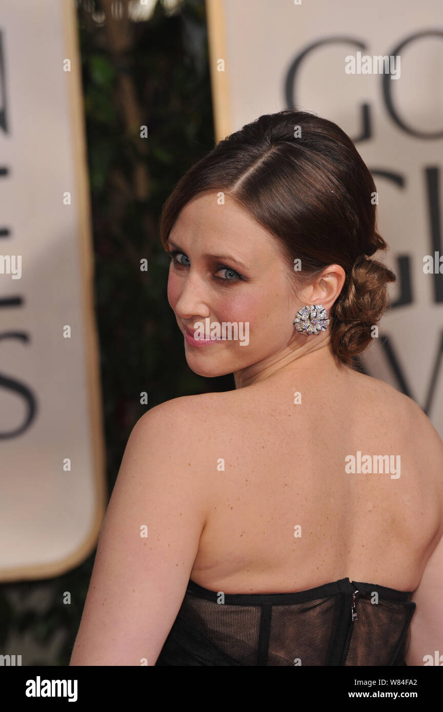 LOS ANGELES, CA. 17 janvier 2010 : Vera Farmiga à la 67e Golden Globe Awards au Beverly Hilton Hotel. © 2010 Paul Smith / Featureflash Banque D'Images