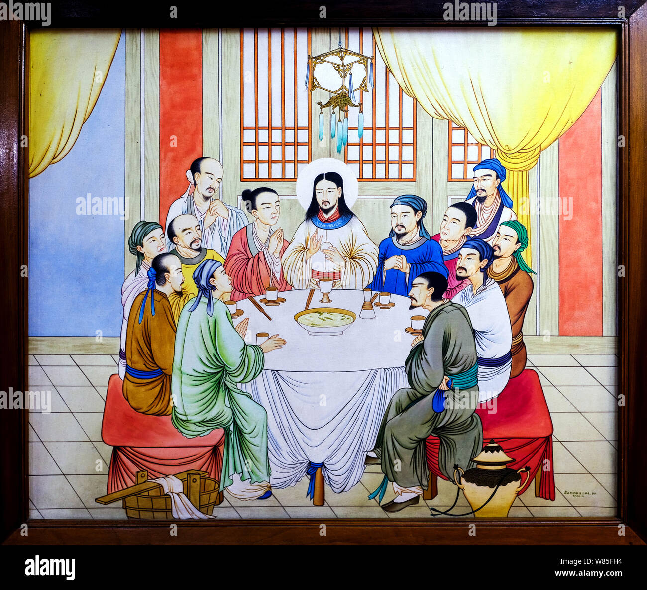 Peinture à l'huile religieux 'la Dernière Cène de Jésus', peinture avec visages de Mongolie un artiste inconnu dans la maison de l'évêque à Guwahati, Assam, Inde Banque D'Images
