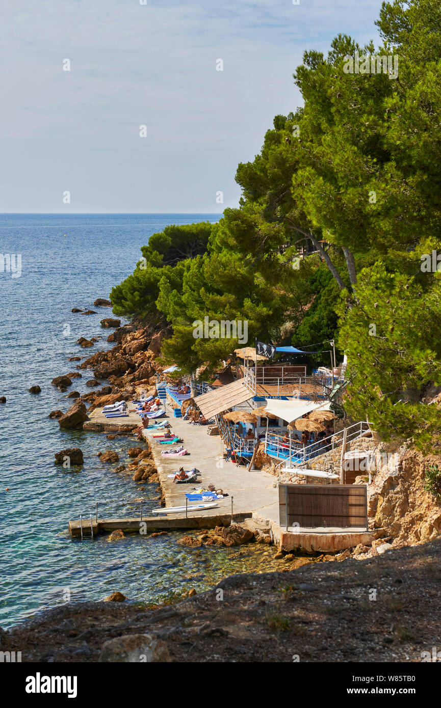 Sanary-sur-Mer (sud-est de la France) : La plage de Portissol Banque D'Images