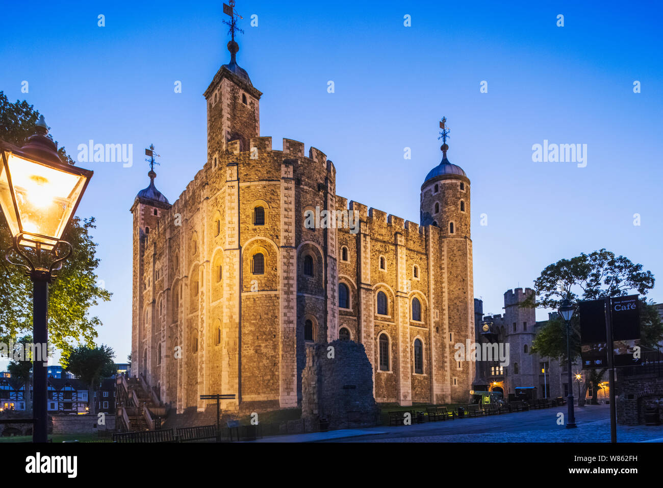 L'Angleterre, Londres, Tour de Londres, La Tour Blanche de nuit Banque D'Images