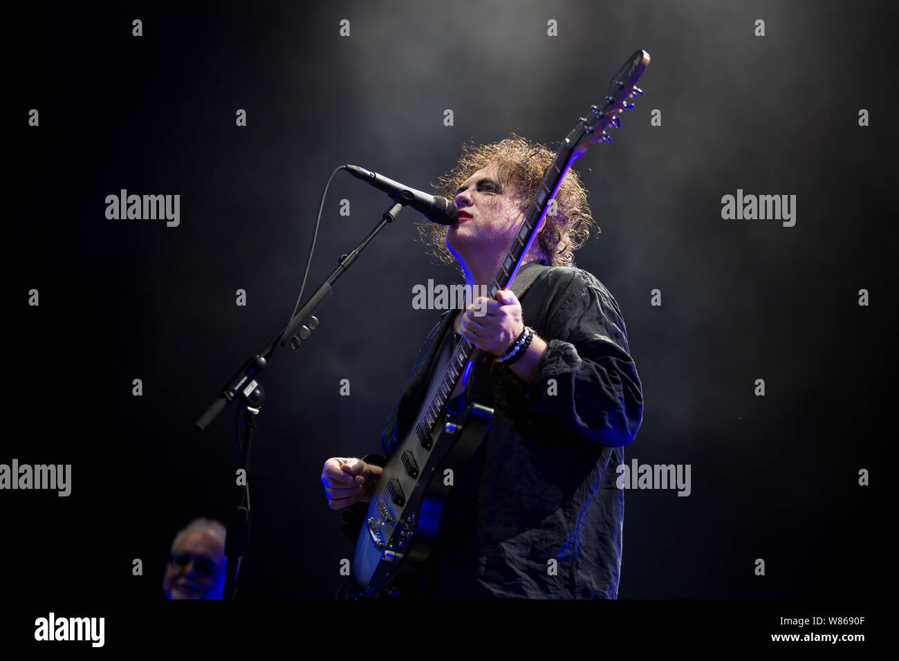 Oslo, Norvège. 07Th Aug 2019. Le groupe de rock anglais The Cure effectue un concert live au cours de la fête de la musique 2019 Øyafestivalen norvégien à Oslo. Ici chanteur, auteur-compositeur et musicien Robert Smith est vu sur scène. (Photo crédit : Gonzales Photo/Alamy Live News Banque D'Images