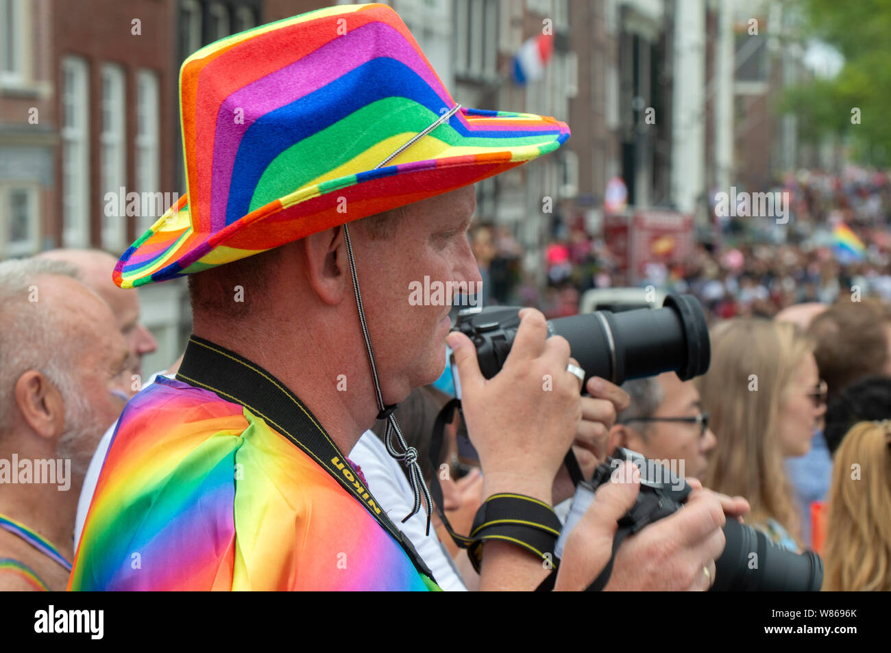 Photographe à prendre des photos lors de la Gay Pride Amsterdam The Netherlands 2019 Banque D'Images