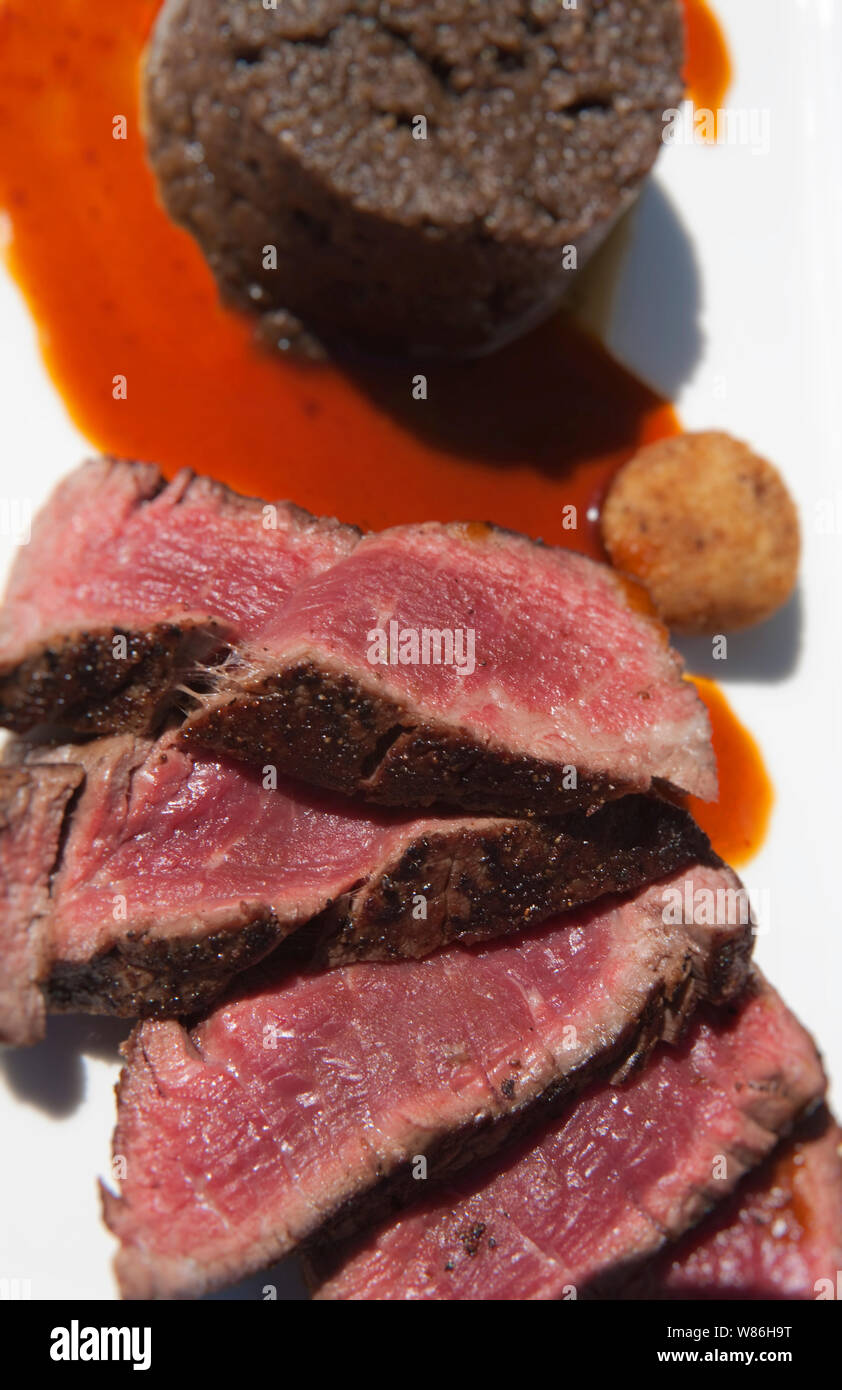 Steak cuit Banque D'Images