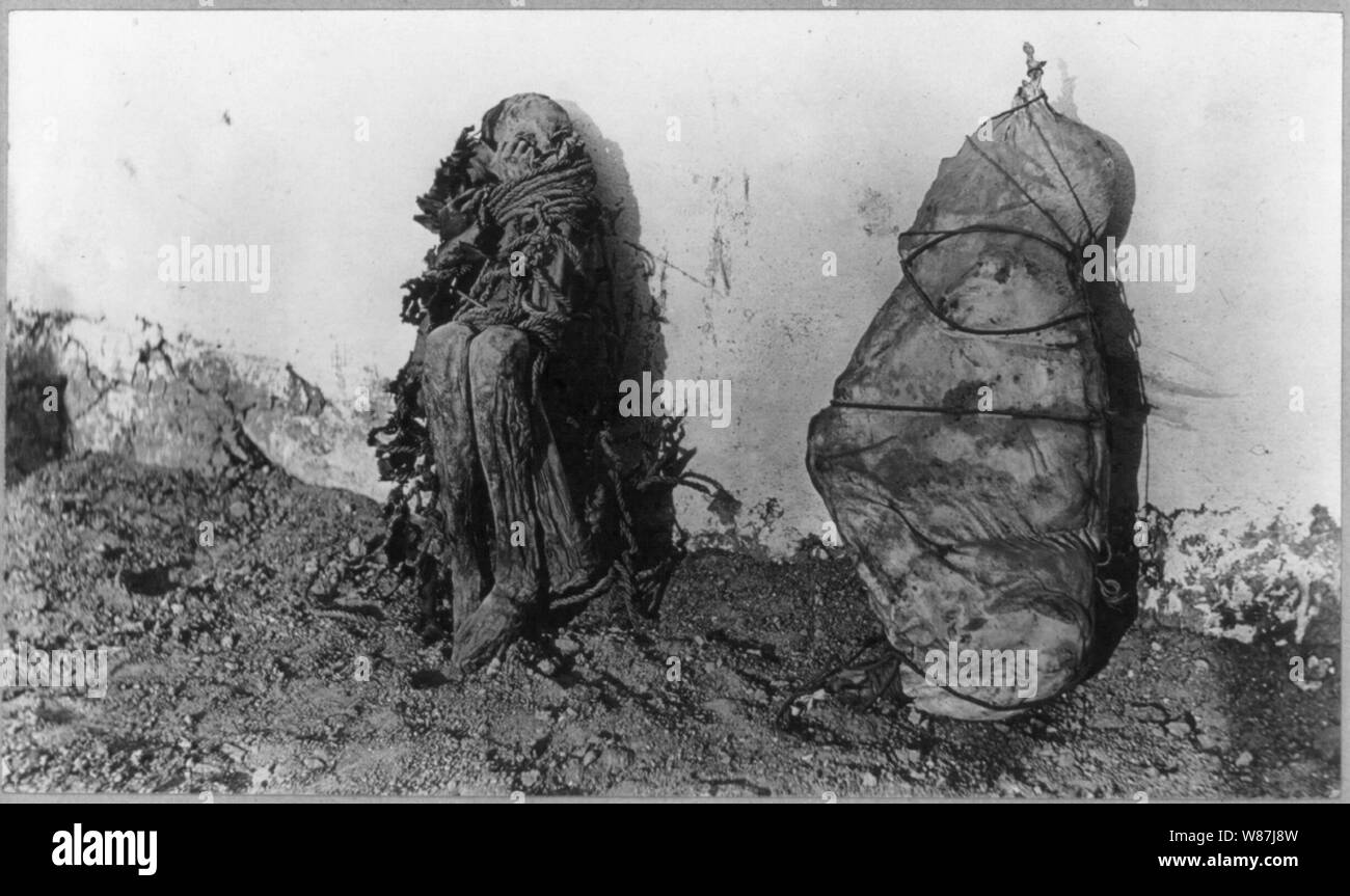 2 momies, Cerro de Pasco, Pérou Banque D'Images