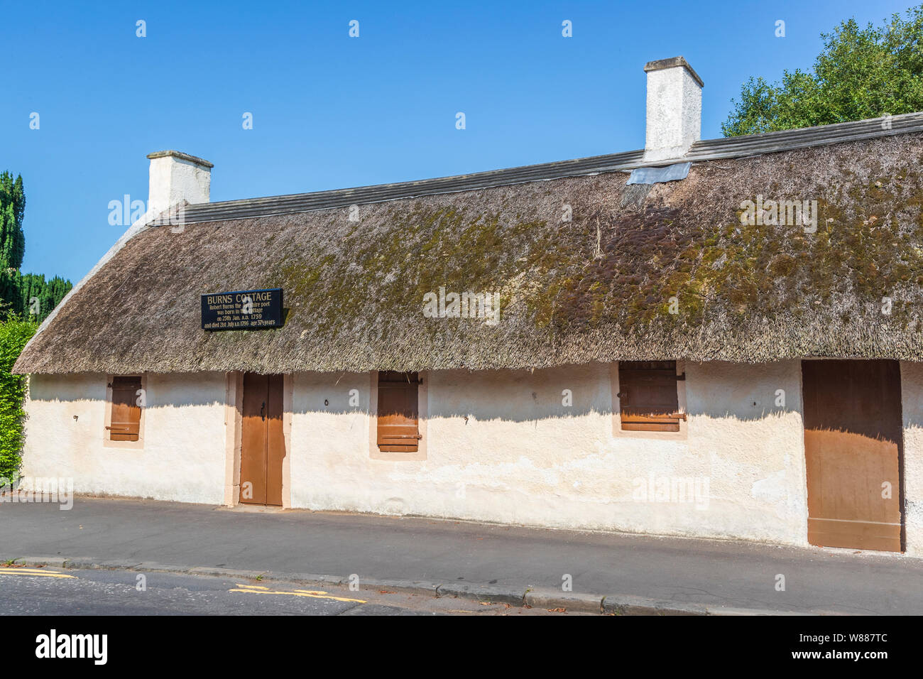 Burns Cottage, la première maison de Robert Burns est situé à Alloway, South Ayrshire, Ecosse. Il a été construit par son père, William Burness en 1757. Banque D'Images