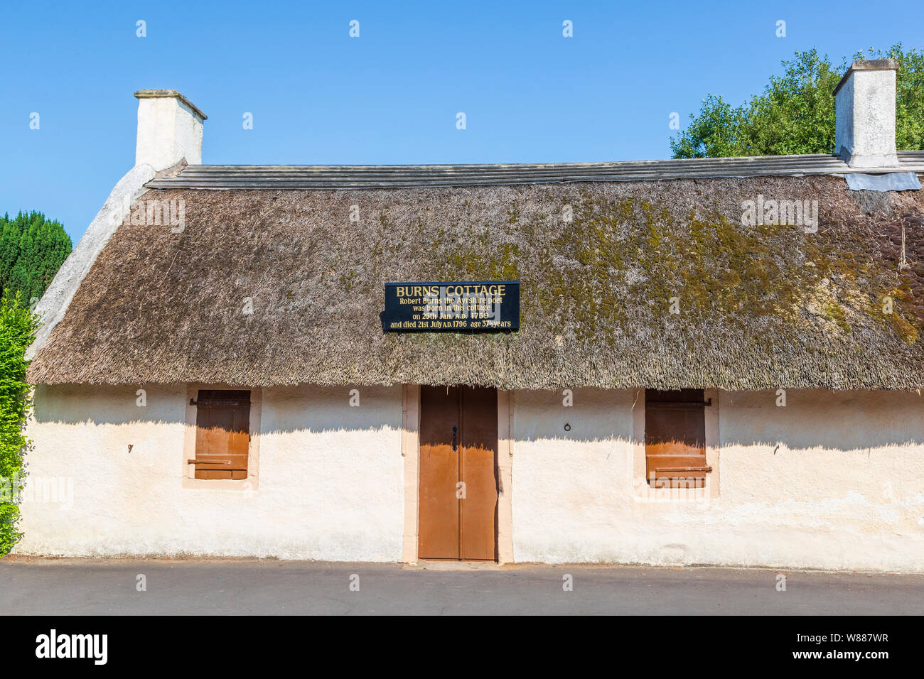 Burns Cottage, la première maison de Robert Burns est situé à Alloway, South Ayrshire, Ecosse. Il a été construit par son père, William Burness en 1757. Banque D'Images