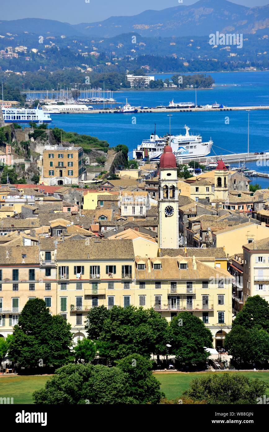 L'église Saint Spiridon,vieille ville de Corfou, Corfou, Grèce, îles Grecques Banque D'Images