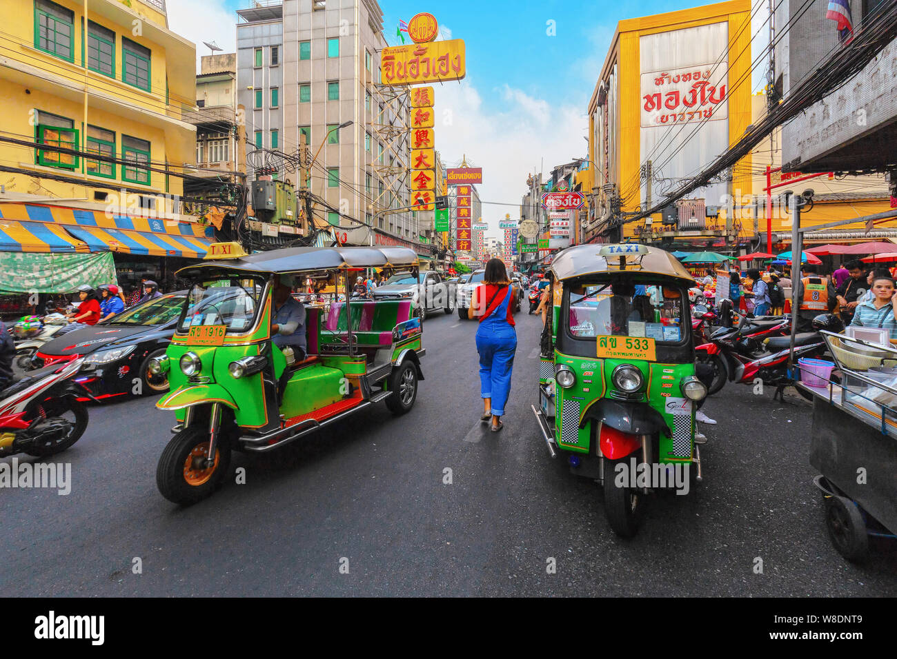 BANGKOK, THAÏLANDE - 22 Dec 2018:Tuk-Tuk est le nom de taxi traditionnel Thaï.Chinatown est célèbre à Bangkok. Banque D'Images