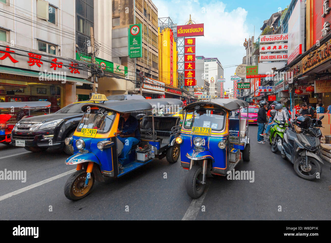 BANGKOK, THAÏLANDE - 22 Dec 2018:Tuk-Tuk est le nom de taxi traditionnel Thaï.Chinatown est célèbre à Bangkok. Banque D'Images