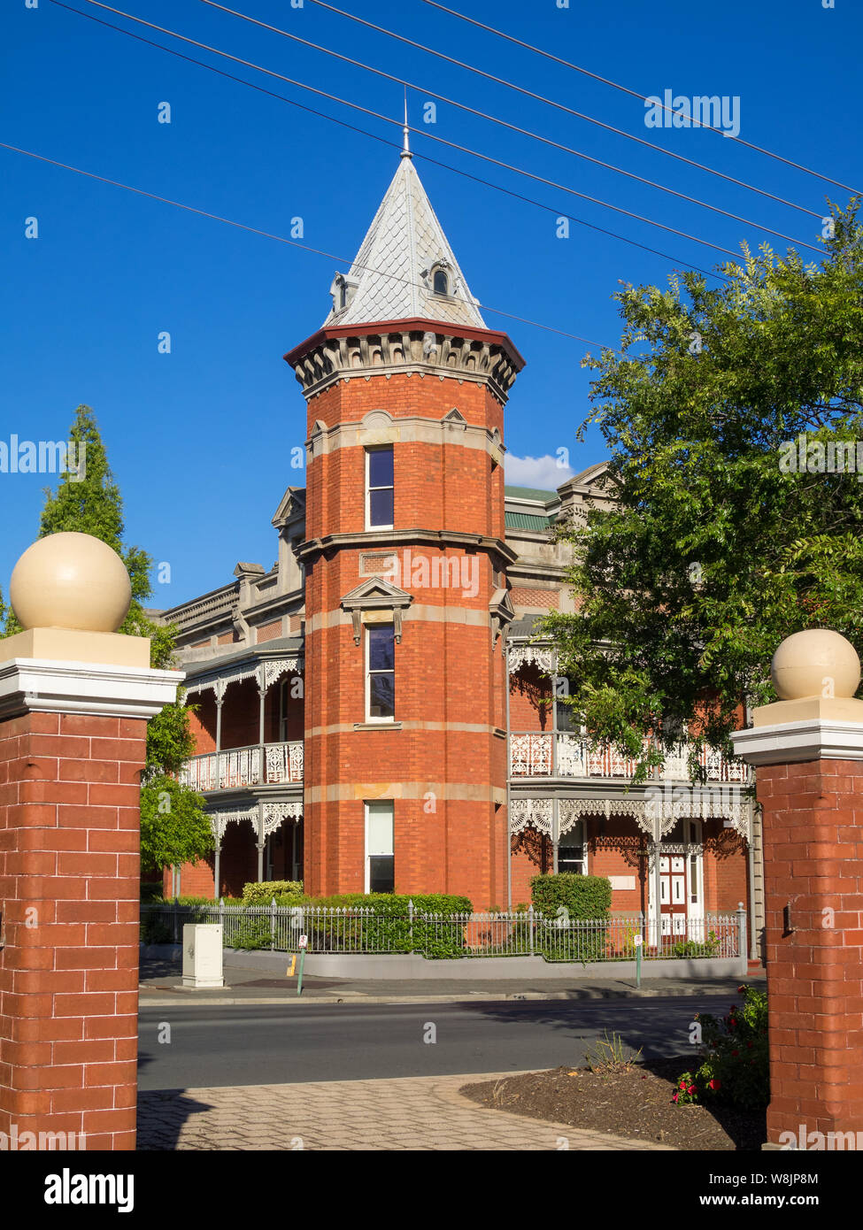 Bâtiment Vicotiran en brique rouge, Launceston Banque D'Images