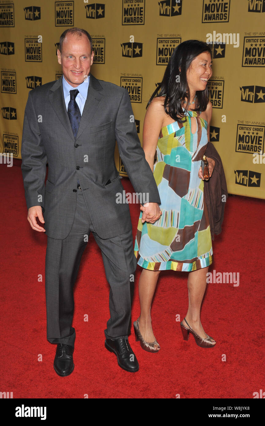 LOS ANGELES, CA. 15 janvier 2010 : Woody Harrelson au 15e Critics' Choice Movie Awards, présentée par la Broadcast Film Critics Association, à l'Hollywood Palladium. © 2010 Paul Smith / Featureflash Banque D'Images