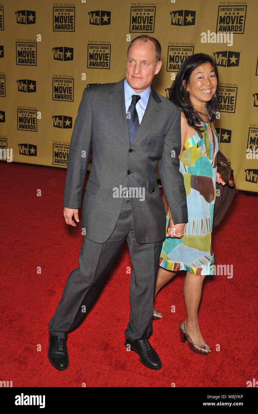 LOS ANGELES, CA. 15 janvier 2010 : Woody Harrelson au 15e Critics' Choice Movie Awards, présentée par la Broadcast Film Critics Association, à l'Hollywood Palladium. © 2010 Paul Smith / Featureflash Banque D'Images