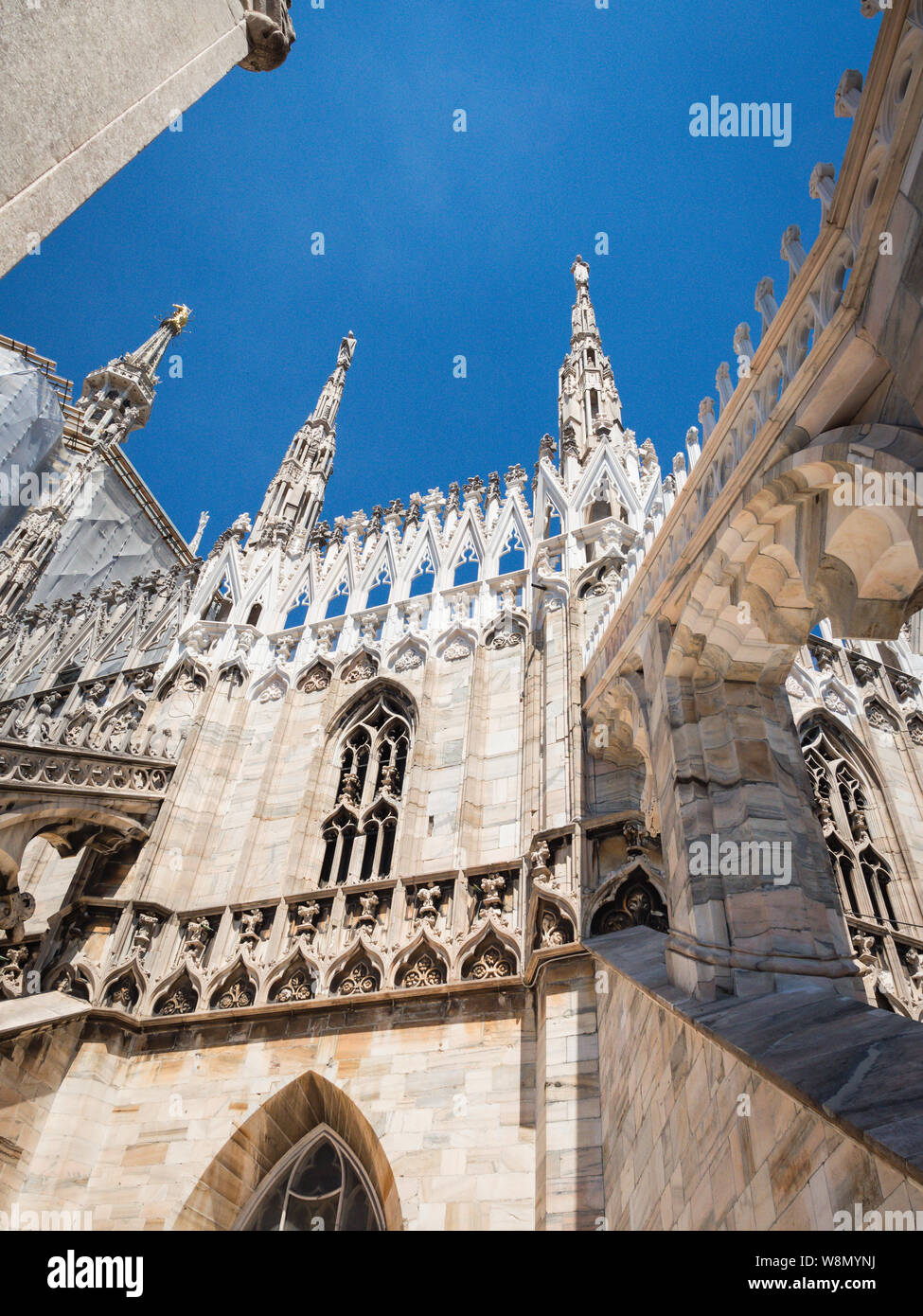 Plus de détails sur la terrasse du toit de l'Catehdral Milan en Italie Banque D'Images