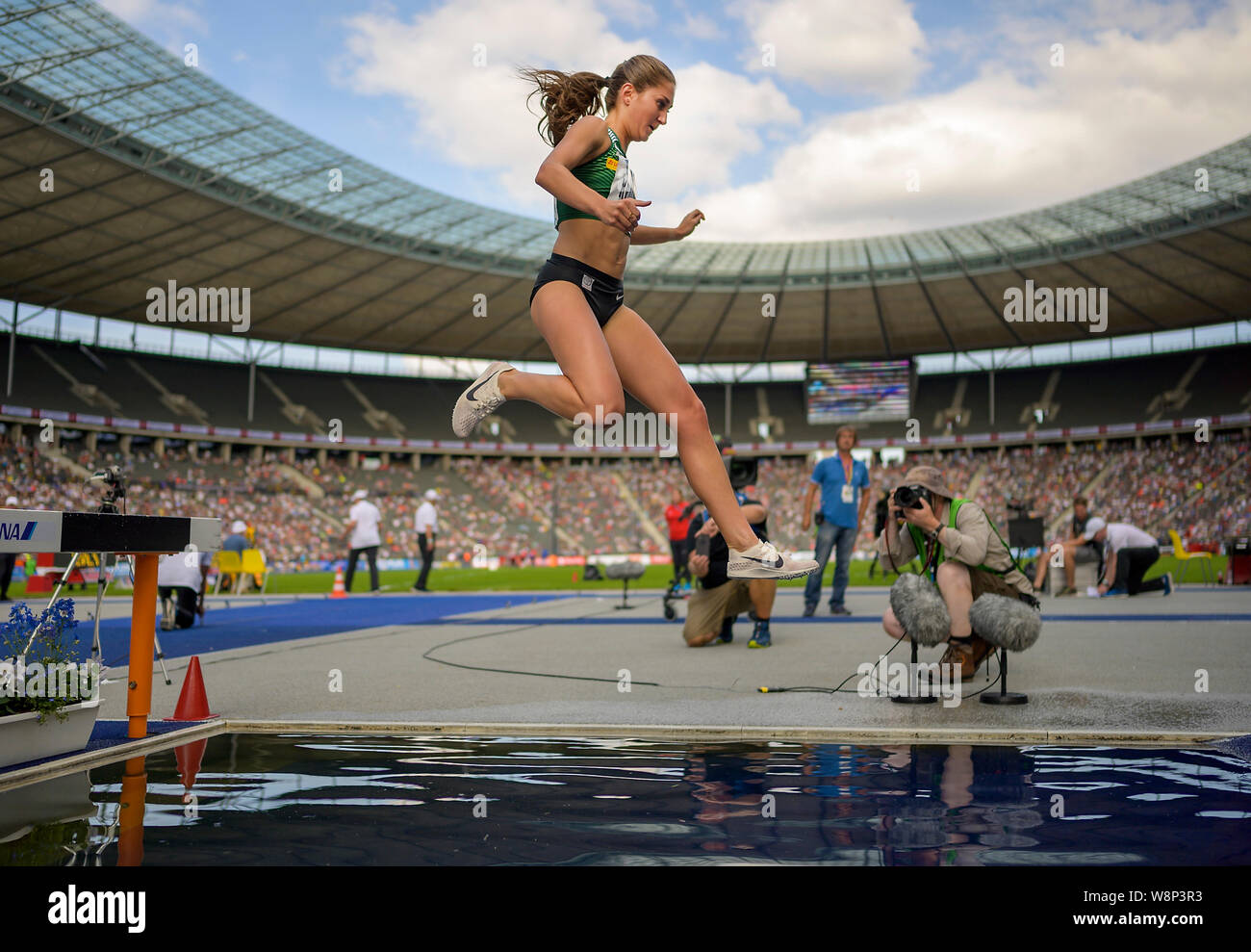 Gagnant Gesa Felicitas Krause (New Year's Eve Trèves) 1e place, l'action à la douve. 3000m finale des femmes, sur l'obstacle allemand 04.08.2019 Championnats mondiaux d'athlétisme 2019, à partir de la 03.08. - 04.08.2019 à Berlin / Allemagne. Dans le monde d'utilisation | Banque D'Images