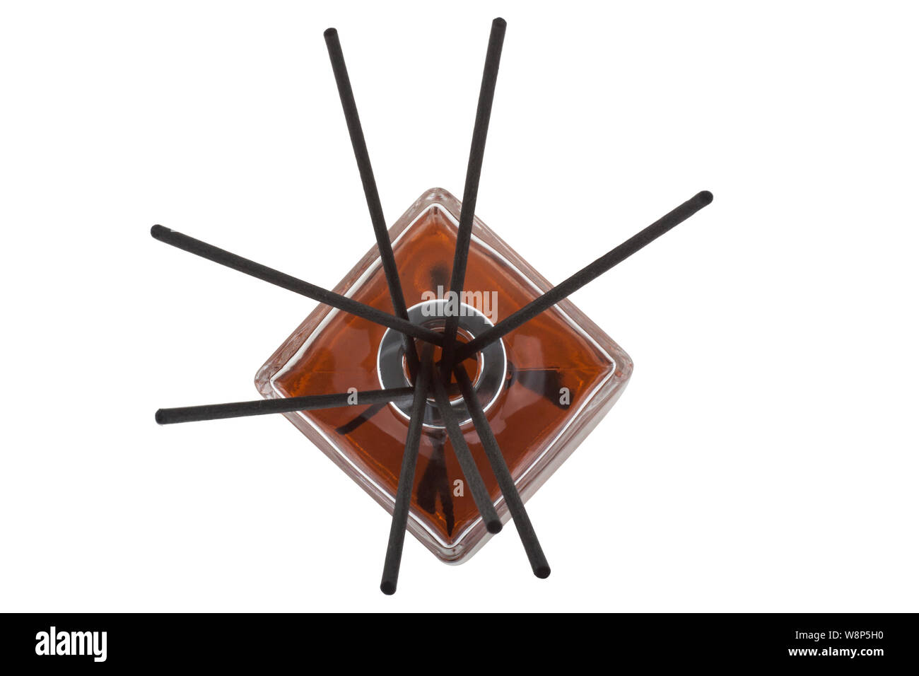 Bâtonnets aromatiques pour la maison isolé sur fond blanc Banque D'Images