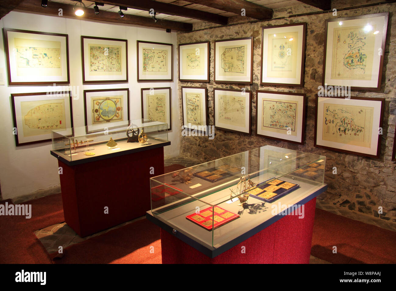 Une exposition au Musée du Portugal explique l'histoire de Colonia del Sacramento, un site du patrimoine mondial situé dans le pays de l'Uruguay Banque D'Images