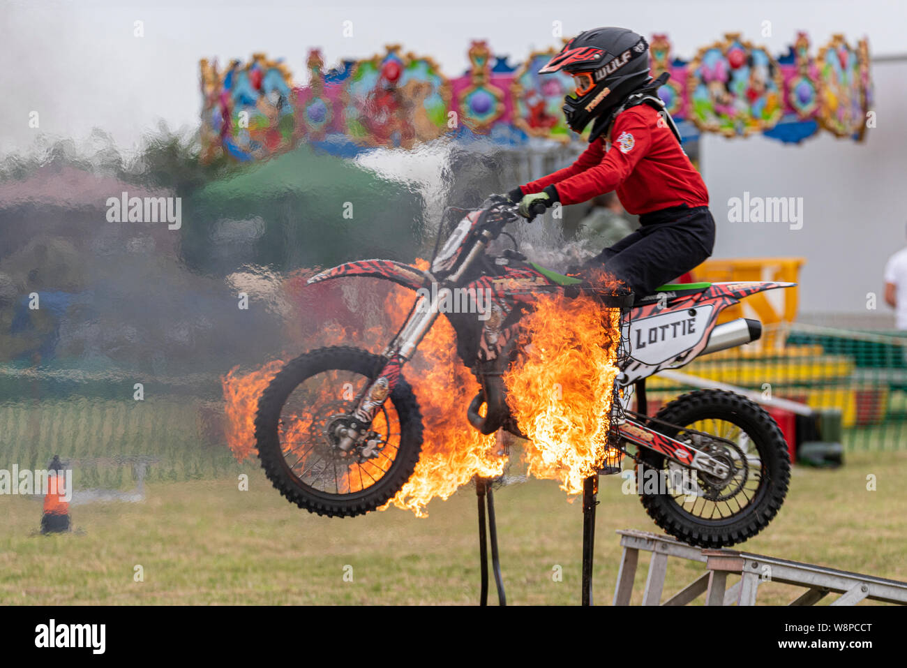 L'écho de l'histoire spectacle militaire à Purleigh, Essex, UK organisé par l'Association de véhicules militaires historiques d'Essex. L'équipe de démonstration de Moto Tigers Banque D'Images