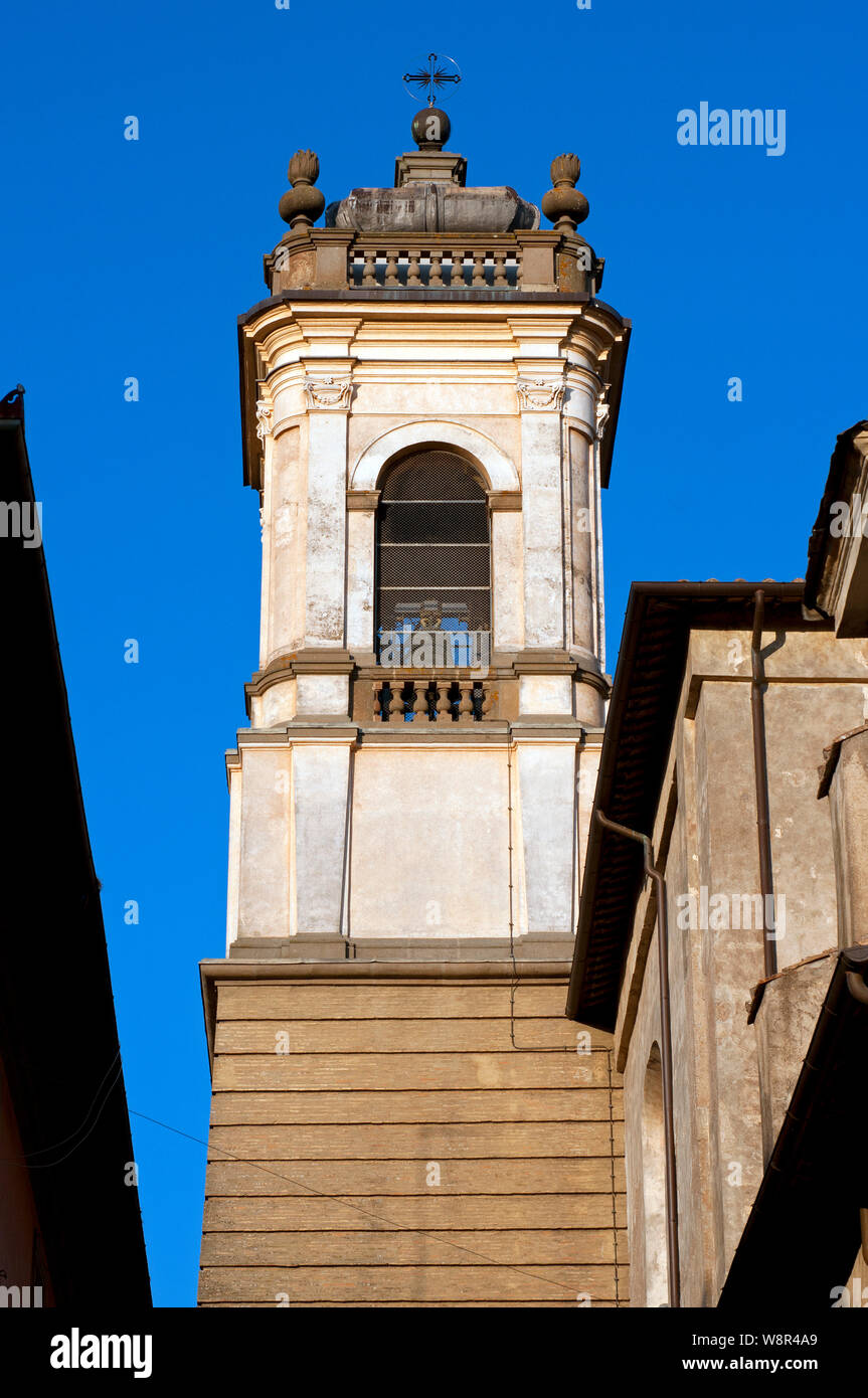 Clocher de Duomo en Ronciglione (Cathédrale des Saints Pietro et Caterina), Viterbe, Latium, Italie Banque D'Images
