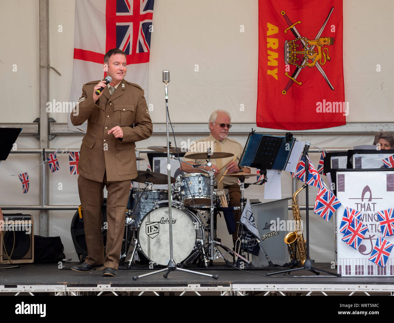 Le fort George, Inverness, Écosse, 10 août, 2019. Cette sensation de rotation groupe jouant la musique des années 40 à Historic Scotland's Festival au fort manifestation organisée pour célébrer 250 ans de Fort George. Banque D'Images