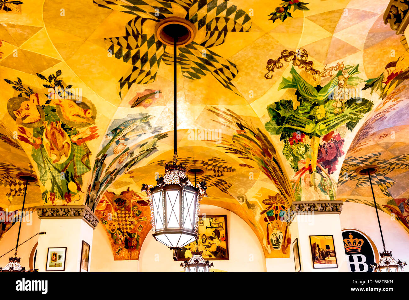 Bavariy (Munich, Allemagne). Cave à bière ; Bierkeller à München Banque D'Images