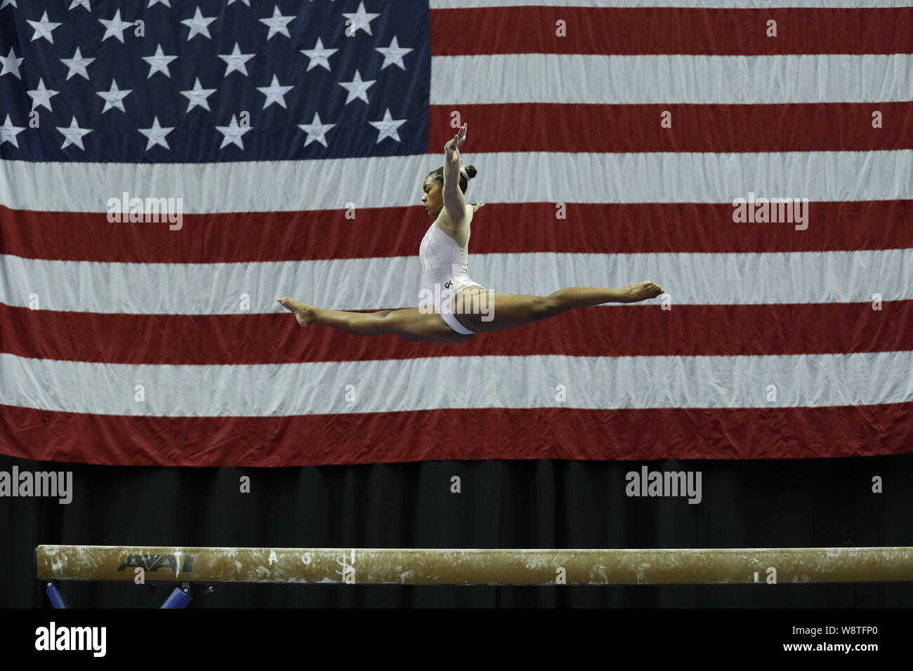 9 août 2019 : gymnaste eMjae Frazier fait concurrence au cours de la première journée de la compétition féminine junior au 2019 Championnats US, qui s'est tenue à Kansas City, MO. Melissa J. Perenson/CSM Banque D'Images