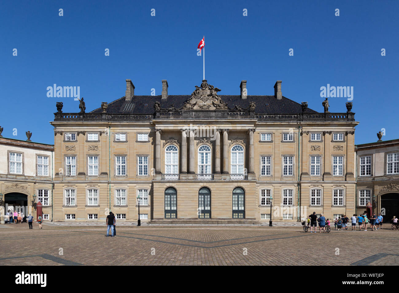 Le Palais d'Amalienborg Copenhagen Danemark - Palais du xviie siècle, le foyer de la famille royale danoise Copenhague Danemark Scandinavie Europe ; Banque D'Images