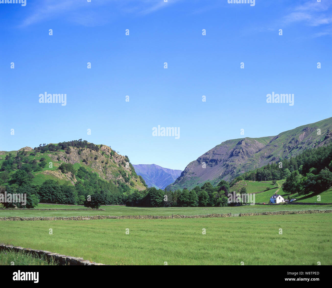 Vue paysage de Peak District du Derbyshire, Derbyshire, Angleterre, Royaume-Uni Banque D'Images