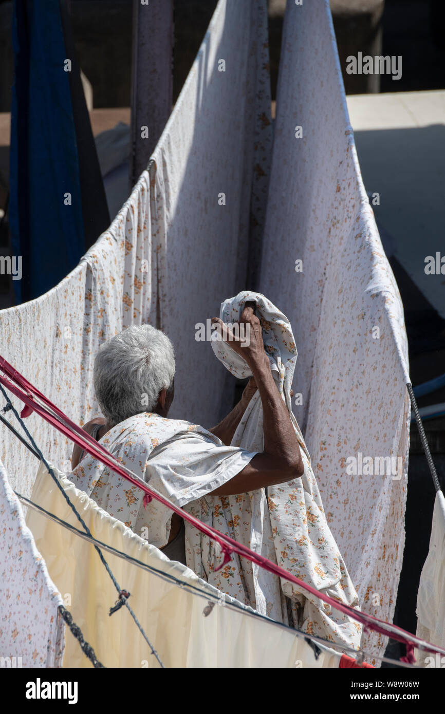 L'Inde, l'État du Maharashtra, capitale de Mumbai alias Bombay. Dhobi Ghat blanchisserie en plein air. Banque D'Images