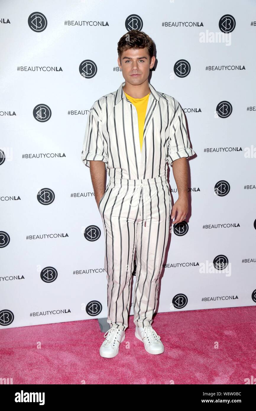 Los Angeles, CA. 10 août, 2019. Garrett Clayton présente à Los Angeles 2019 Beautycon - SAT, Los Angeles Convention Center, Los Angeles, CA 10 août 2019. Credit : Priscilla Grant/Everett Collection/Alamy Live News Banque D'Images