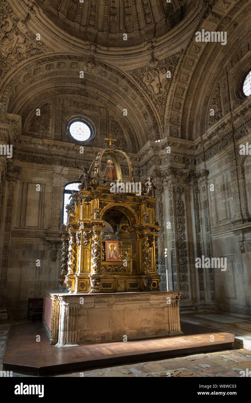 Capilla de Santa Eulalia de Mérida dans la Cathédrale d''Oviedo. La capitale des Asturies d'Oviedo est le point de départ traditionnel le Camino Primitivo, un le Banque D'Images