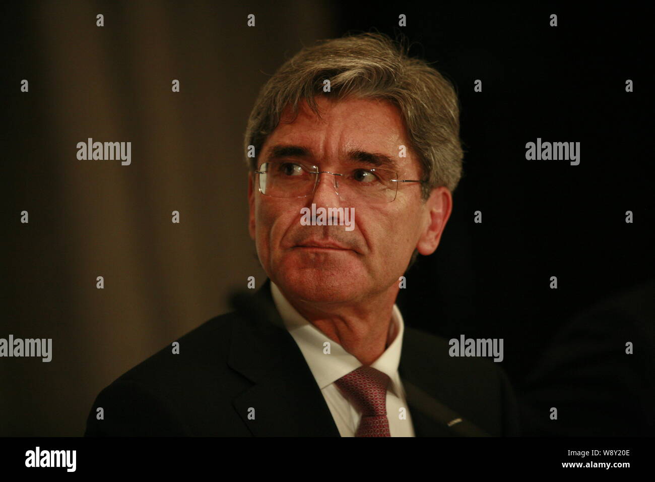 Joe Kaeser, directeur général de Siemens AG, est photographié au cours d'une conférence de presse à Beijing, Chine, 9 juillet 2014. Banque D'Images
