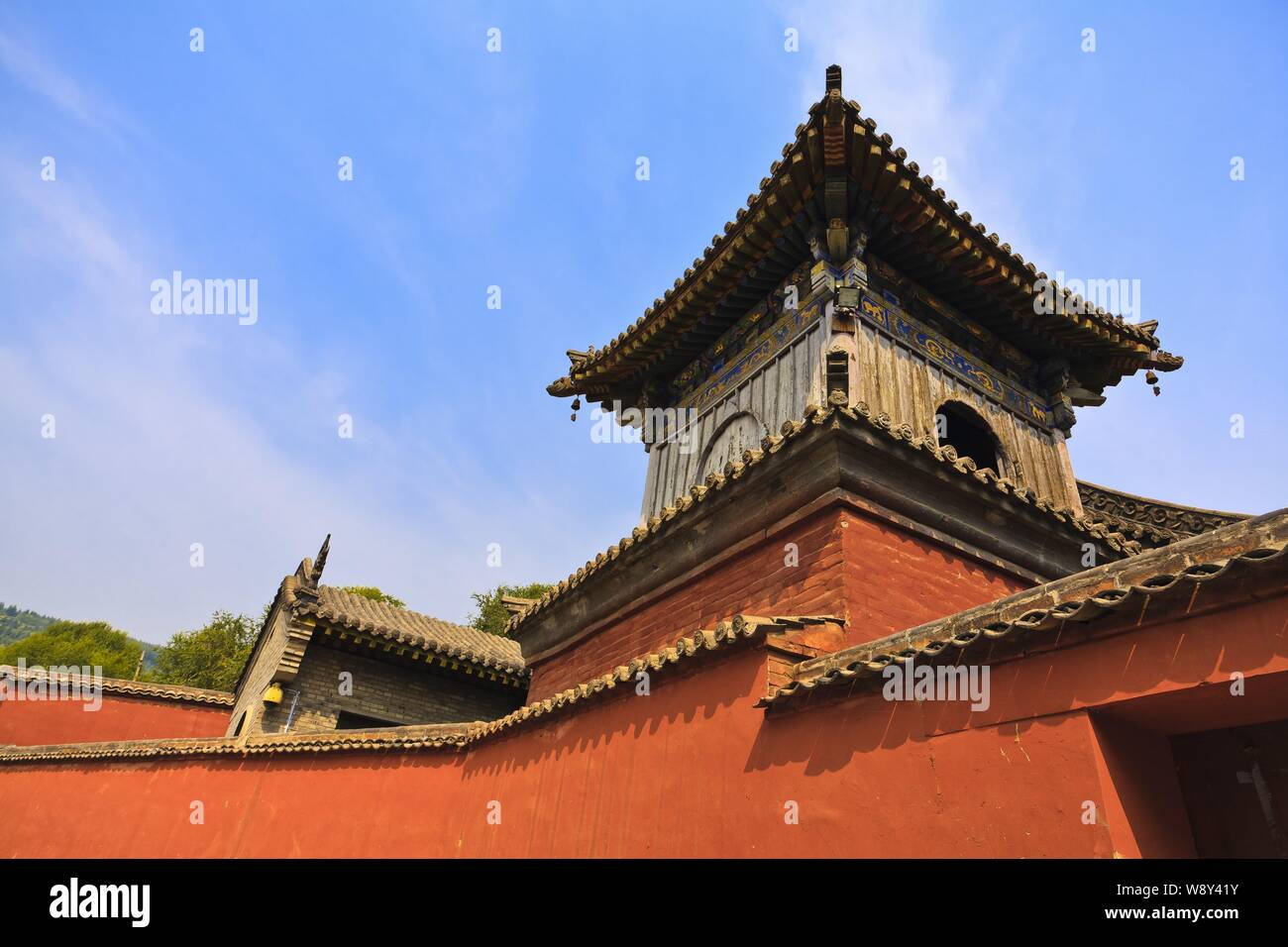 Vue sur le Temple à Tayuan resort Mont Wutai Wutai Xinzhou dans le comté, ville, province du Shanxi Chine du nord. Banque D'Images