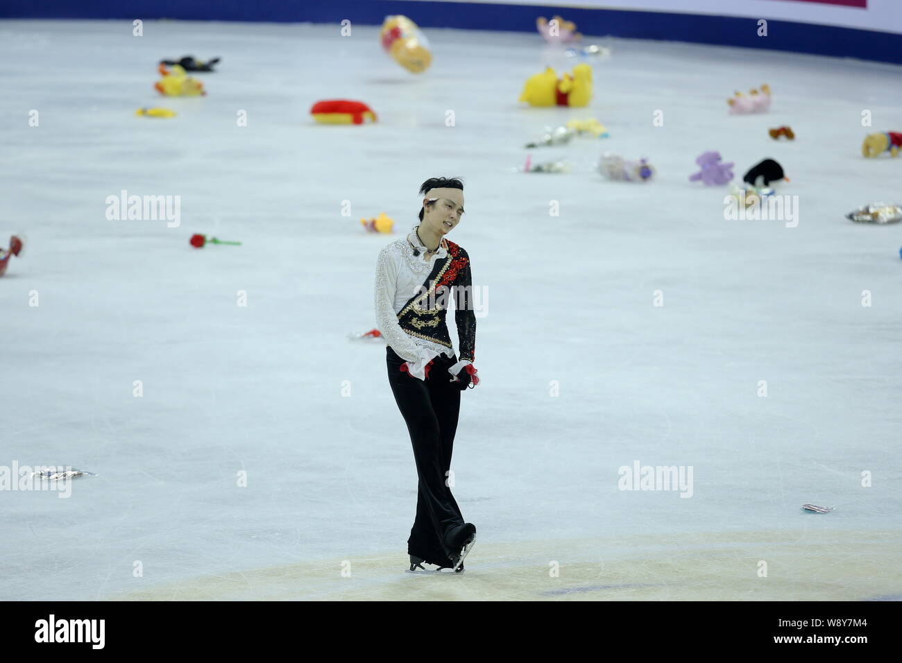 Yuzuru Hanyu du Japon effectue pendant la Coupe de Chine de Lexus 2014 ISU Grand Prix of Figure Skating à Shanghai, Chine, 8 novembre 2014. Banque D'Images