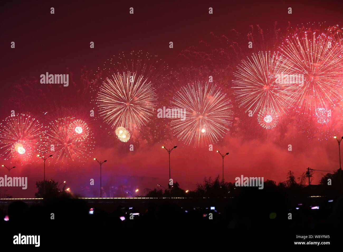 Au cours de l'explosion d'artifice vert olympique pour l'APEC 2014 à Beijing, Chine, 10 novembre 2014. Banque D'Images