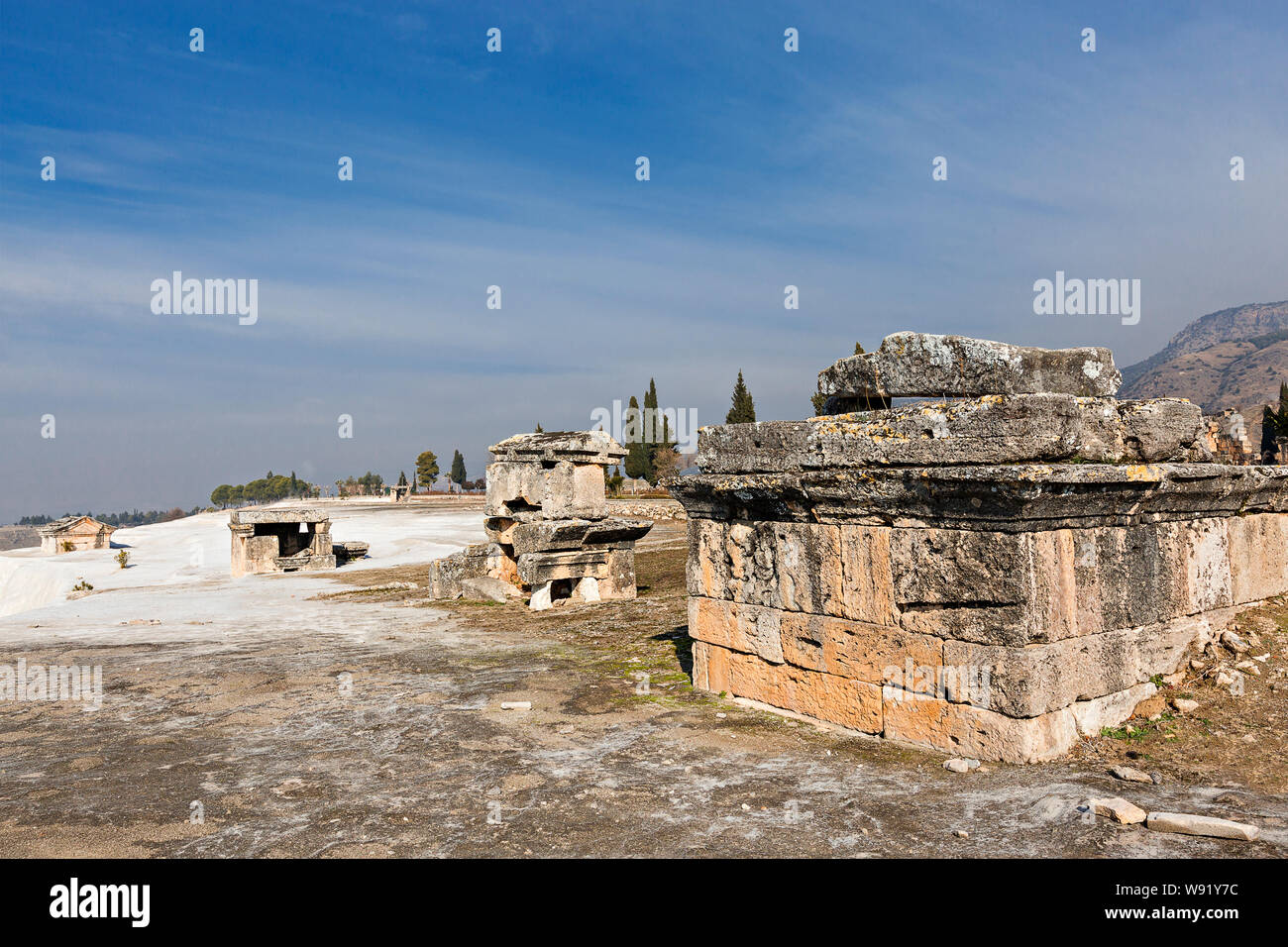 Ruines de l'ancienne ville de Hiérapolis, Pamukkale, Turquie. Banque D'Images