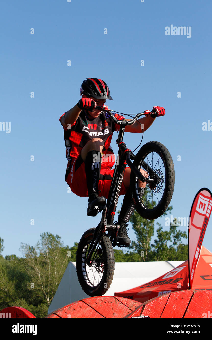Trial Bike Trick Banque D Image Et Photos Alamy