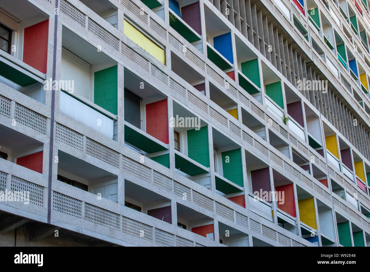 Cité radieuse, aussi connu comme la maison du fada - construction résidentielle à Marseille, France, conçu par l'architecte Le Corbusier Banque D'Images