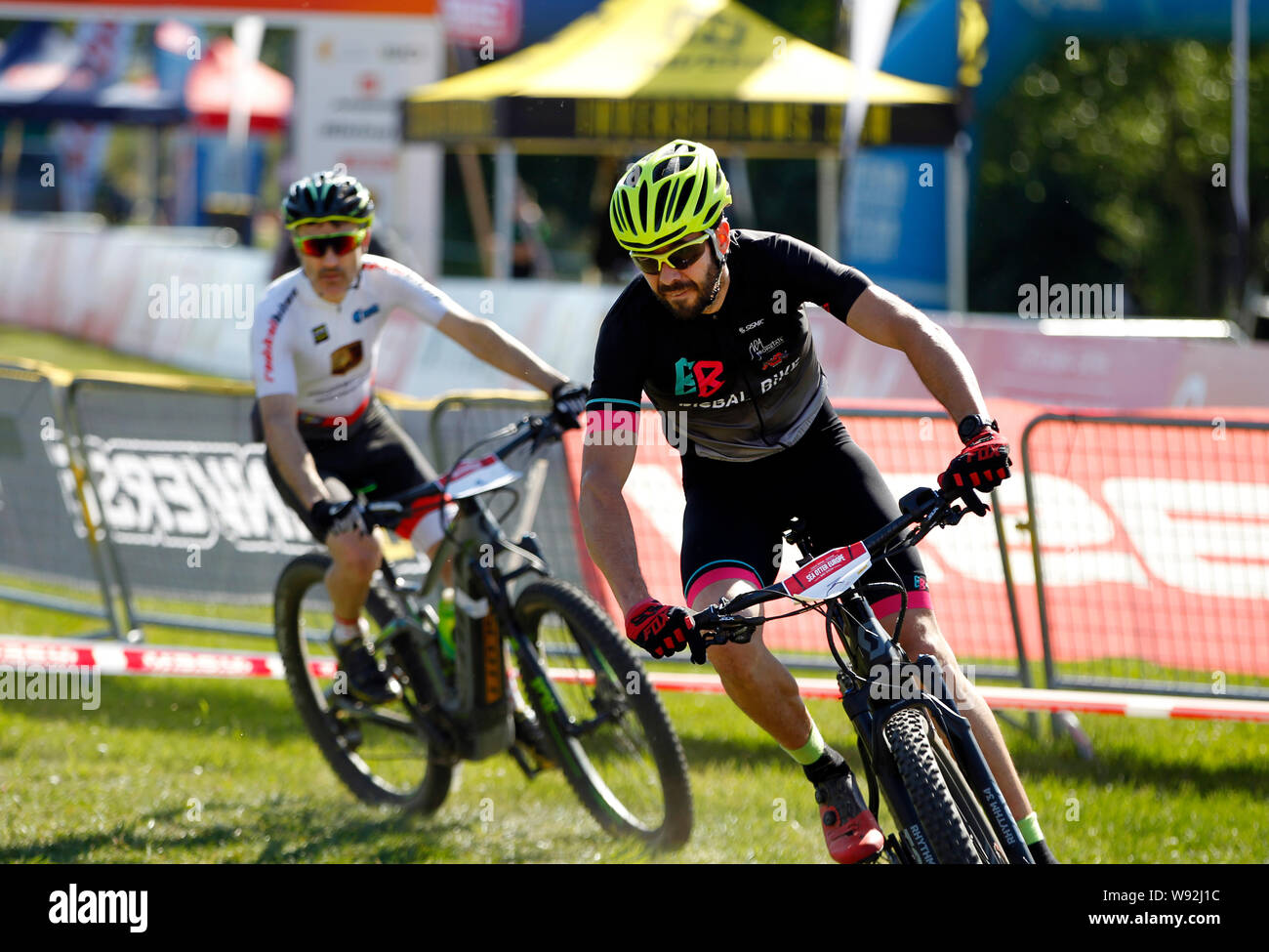 Electric course de vélo de montagne au 2019 Loutre de mer Europe grand festival, Gérone, Espagne Banque D'Images