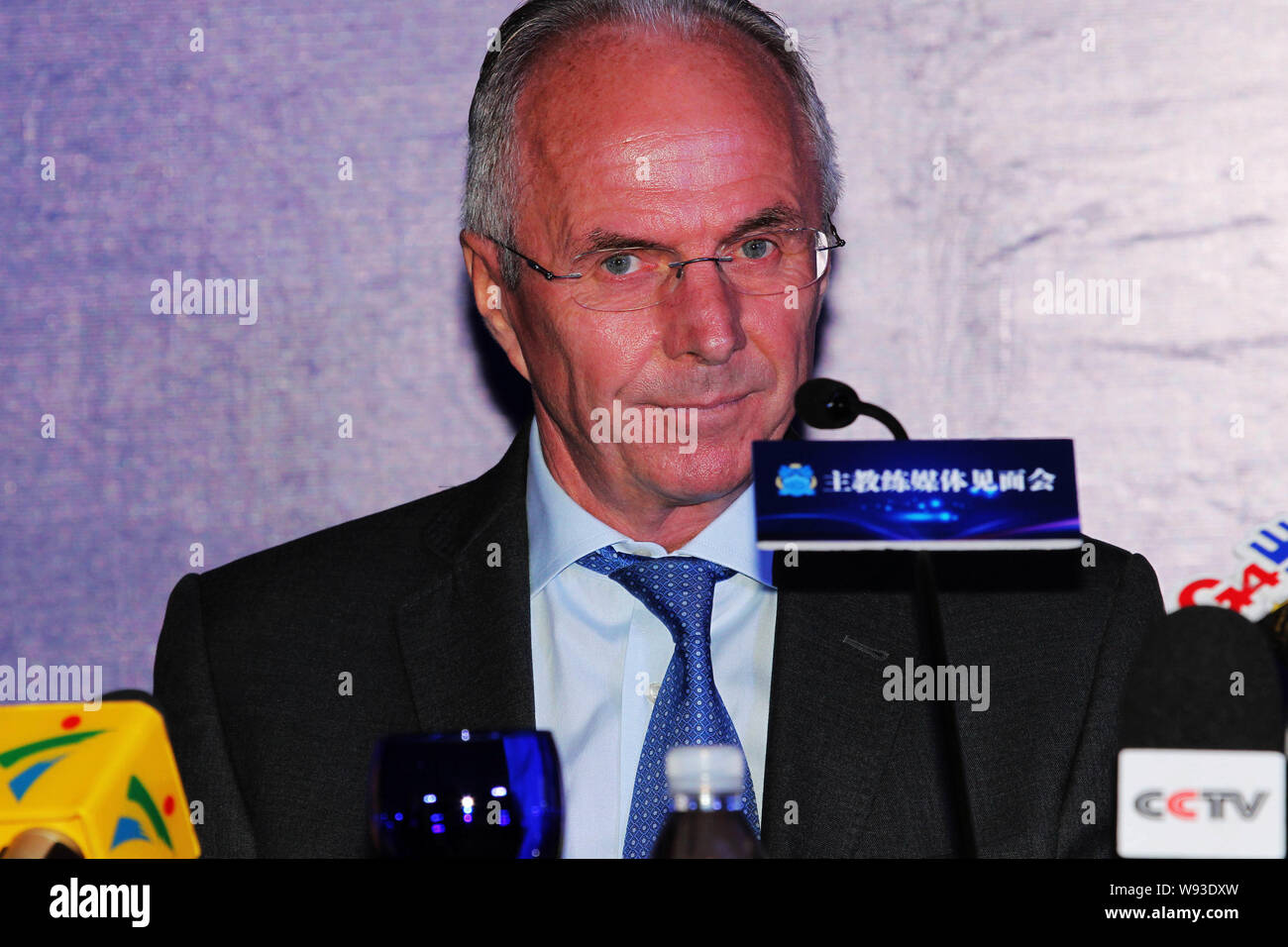 Sven-Goran Eriksson, la nouvelle entraîneure-chef de Chines Guangzhou R&F FC, assiste à une conférence de presse à Guangzhou, Guangdong Chine du sud-est de pr Banque D'Images