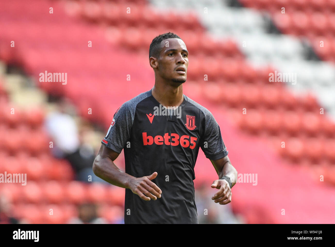 10 août 2019, la Vallée, Charlton, Angleterre ; Sky Bet Championship, Charlton vs Stoke City ; Tom Ince (07) de Stoke City Crédit : Phil Westlake/News Images images Ligue de football anglais sont soumis à licence DataCo Banque D'Images