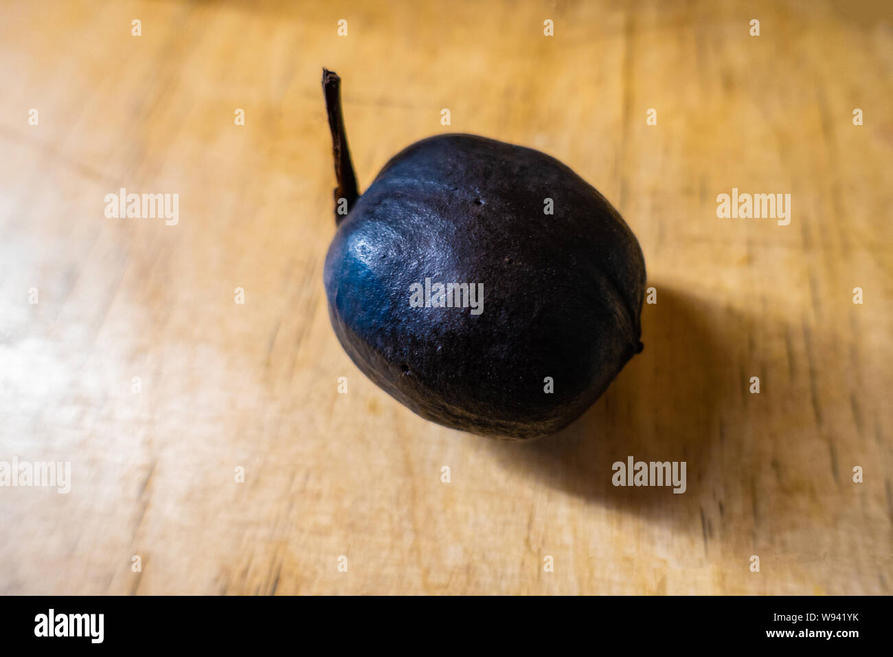 Un mini-Mirabelle prêt à faire de la confiture ou tartelettes Banque D'Images
