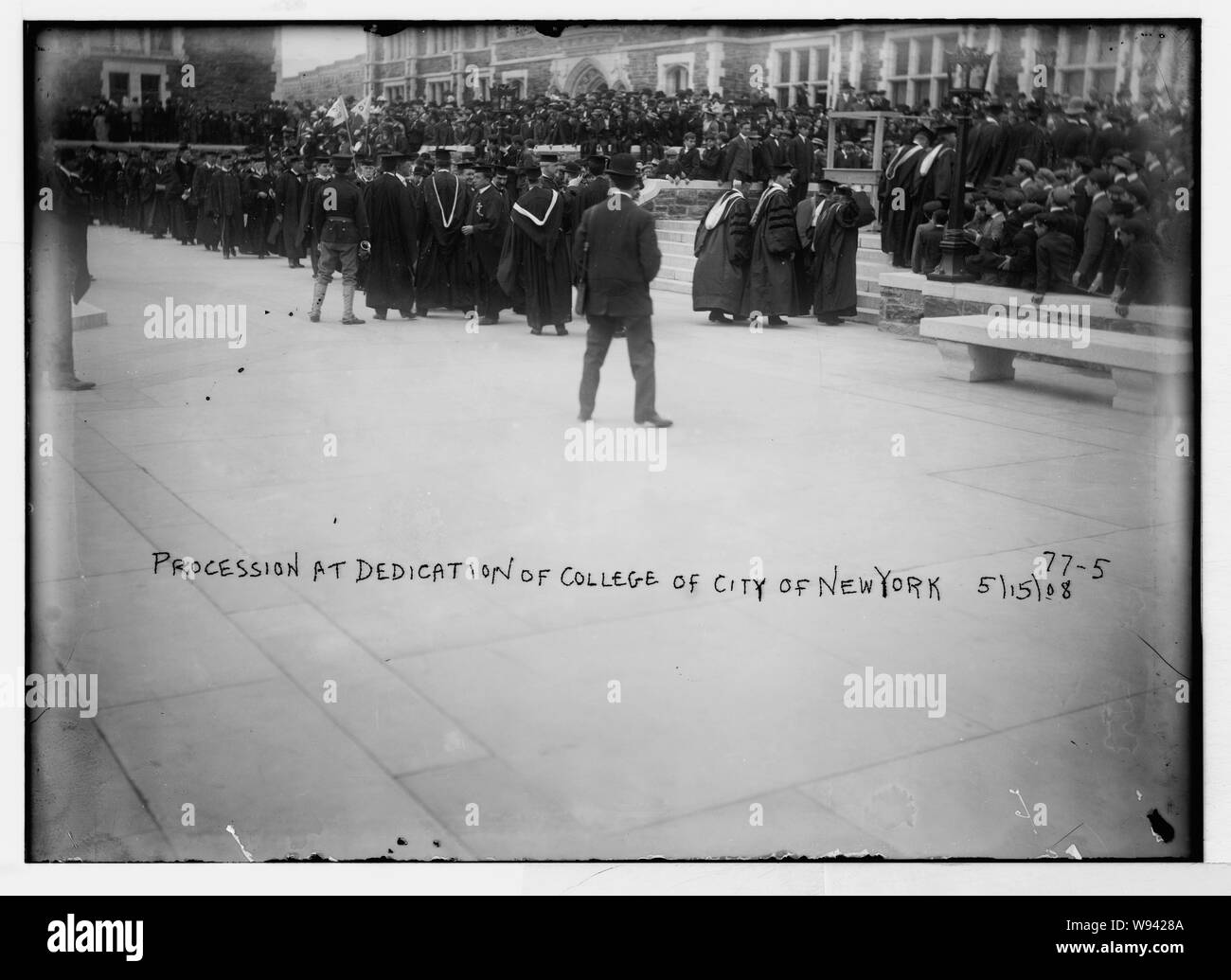 Cortège universitaire à l'inauguration du Collège de New York, New York Banque D'Images