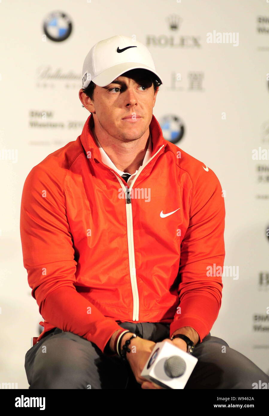 Rory McIlroy Golf de l'Irlande du Nord est représenté au cours d'une conférence de presse avant le tournoi de Golf Masters à Shanghai, Chine, 22 Octobre 2013 Banque D'Images