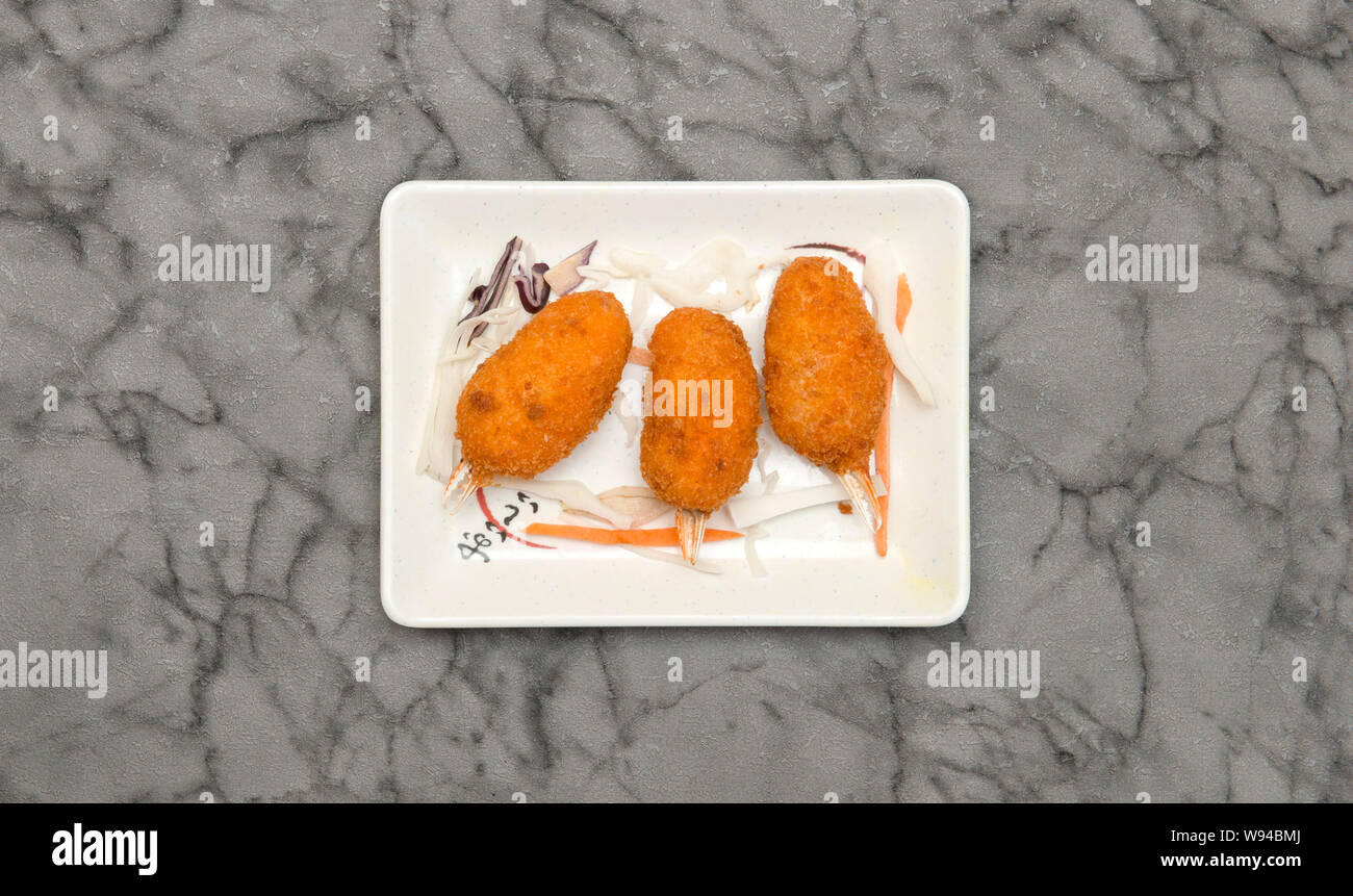 La cuisine chinoise. Pinces de crabe frites Banque D'Images