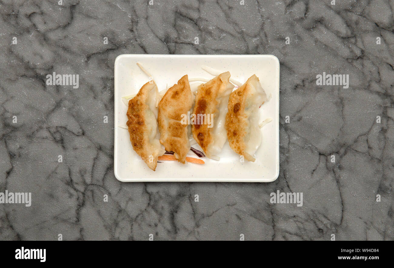 La cuisine chinoise. Boulettes de poulet frit Banque D'Images