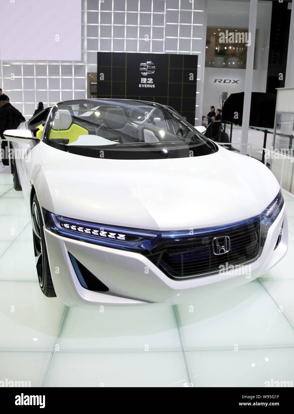 Une Honda EV-Ster concept car est vu sur l'écran lors de la 12e exposition Internationale Automobile de Beijing, connu sous le nom de Auto China 2012, à Beijing, le Menton Banque D'Images