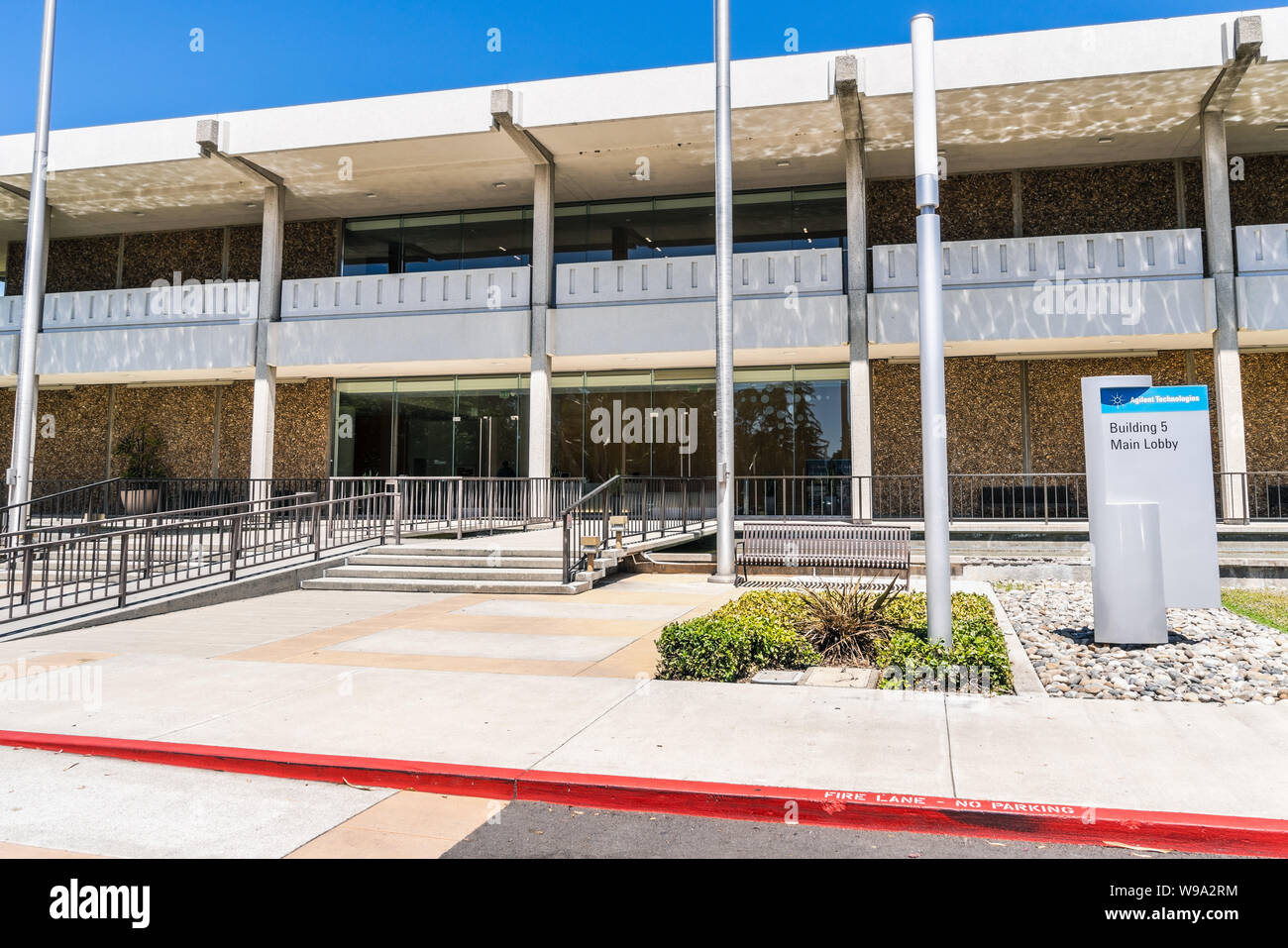 12 août 2019 Santa Clara / CA / USA - siège d'Agilent Technologies dans la Silicon Valley, Agilent Technologies, Inc. est une recherche publique américaine Banque D'Images