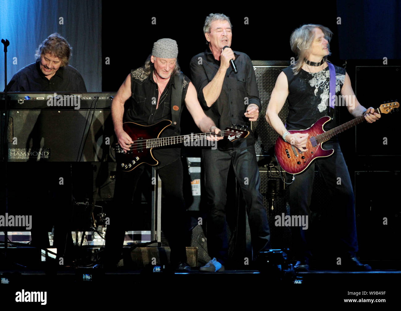 Groupe de rock britannique Deep Purple effectuer lors de leur concert à Taipei, Taiwan, le 8 mai 2010. Banque D'Images