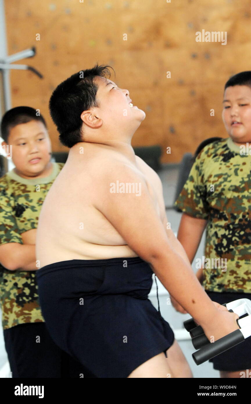 Fat Chinese Child Banque D Image Et Photos Alamy