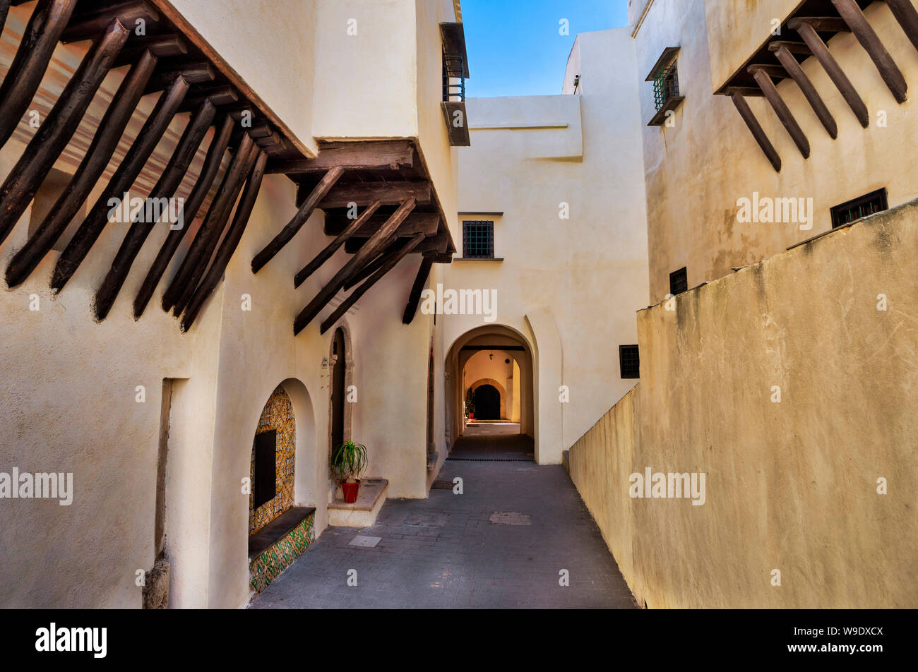 L'Algérie, Alger, Bab El Oued, Culture et Art Center Bldg. Banque D'Images